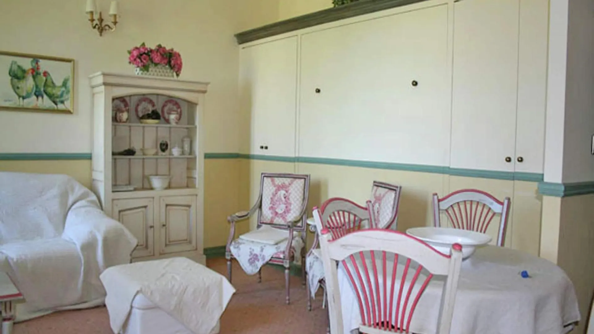 A Beautiful 2 Persons Studio In A Chateau With Swimming Pool Montbrun-les-Bains Appartement